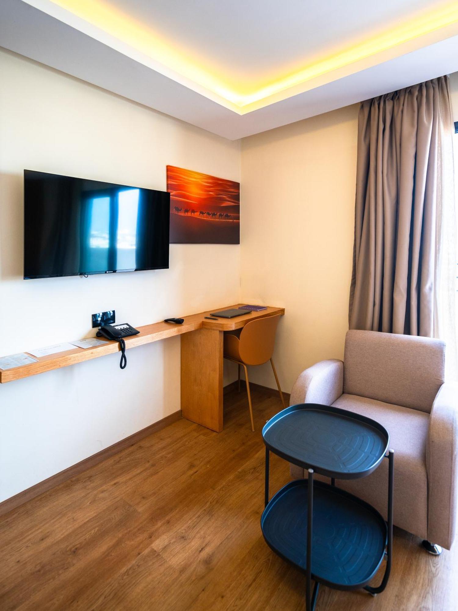 Unico Hotel Maarif Casablanca Exterior photo